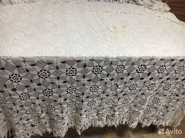 Скатерти разные