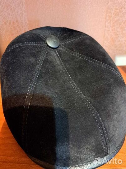Мужская кепка,натуральная замша
