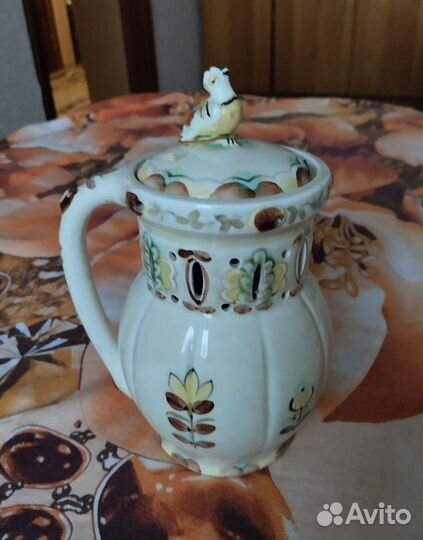 Фарфоровый кувшин СССР 