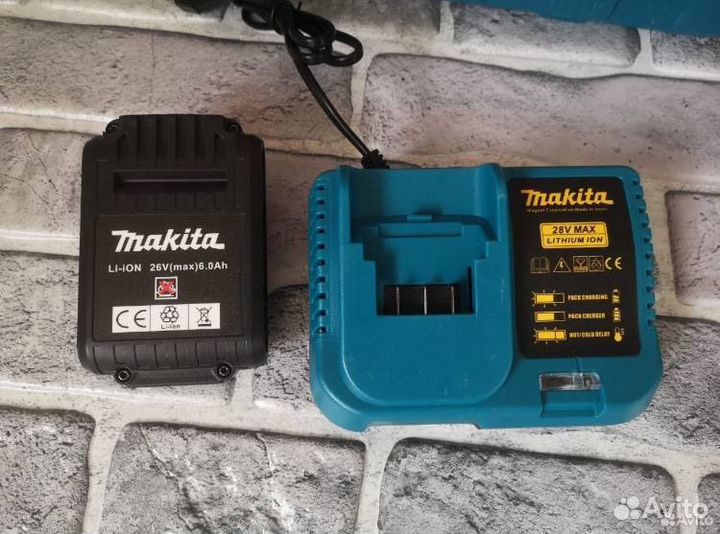 Аккумуляторная дрель шуруповерт makita 26v