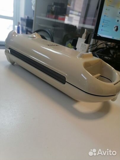 Вафельница для бельгийских вафель Kitfort кт-1690