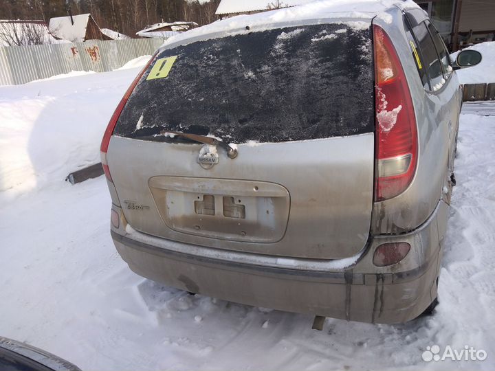 Nissan Tino 1.8 AT, 1999, 240 000 км