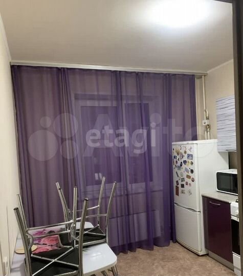 2-к. квартира, 52 м², 9/10 эт.