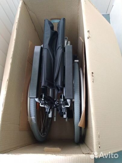 Инвалидное кресло-коляска KY954LGC новое