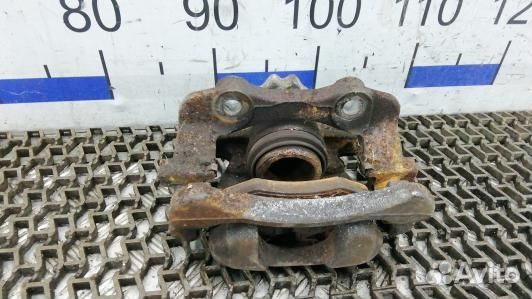 Суппорт тормозной передний правый citroen C3 1 (OB