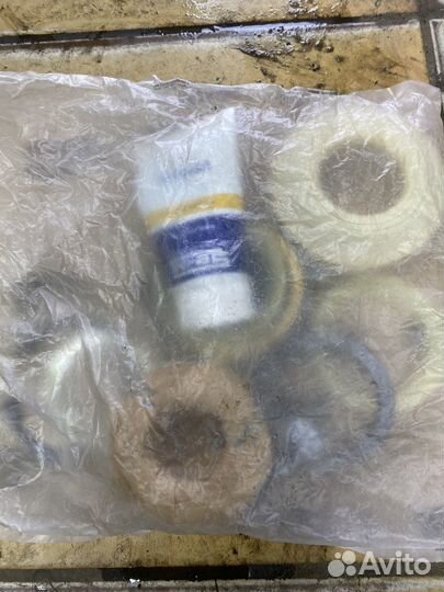 Ремкоплект тяги реактивной V-образной (центр)