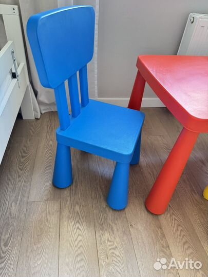 Детский столик и стульчики IKEA Мамут