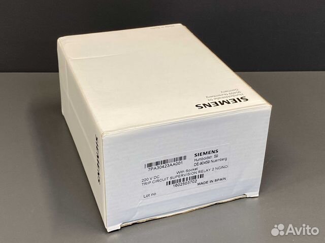 Siemens 7PA3042-3AA00-1 новые, 2 шт