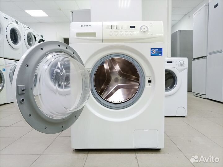 Стиральная машина Samsung. На гарантии