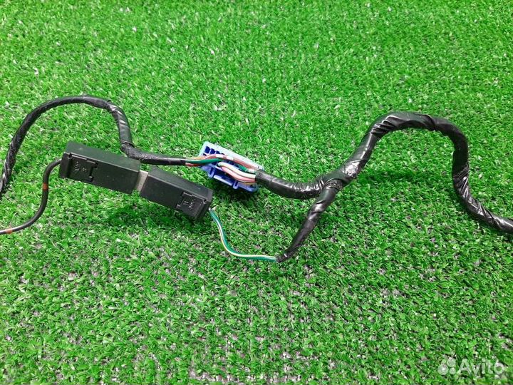 Кнопки мультимедиа на руль Honda Civic 4D (FD) 20