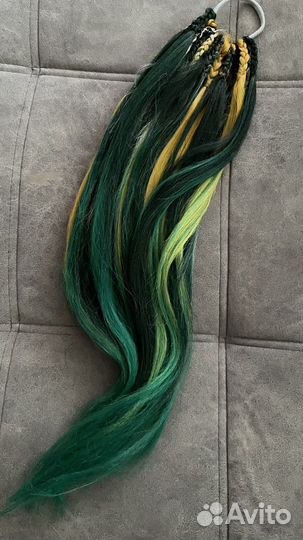 Хвост волосы на резинке