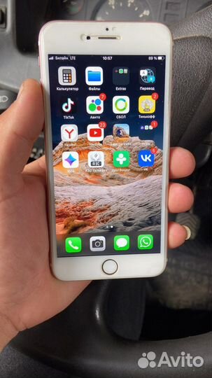 Телефон iPhone 6s+