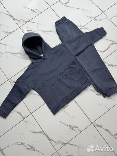 Спортивный костюм на флисе для девочки 146