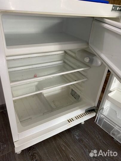 Huttra встраив холодильник с мороз камерой белый