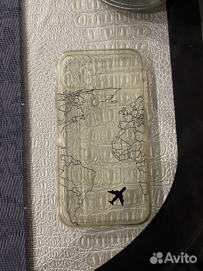 Чехол на iPhone 11