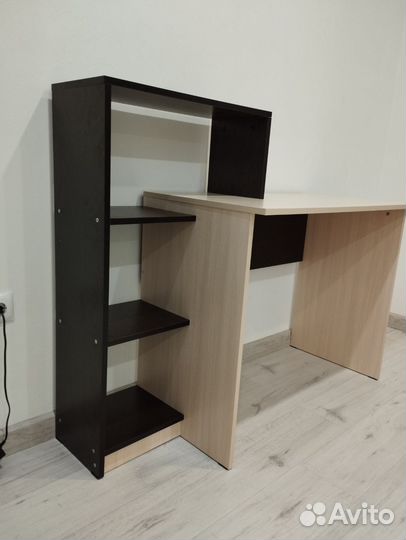 Компьютерный стол новый