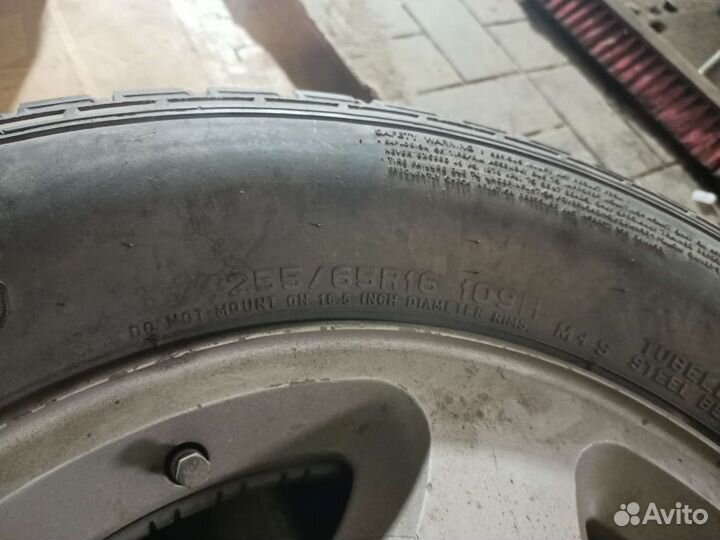 Колесо Mercedes-BenzG-класс Гелентваген