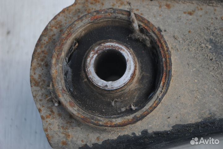 Рычаг задний продольный Hyundai Starex Старекс