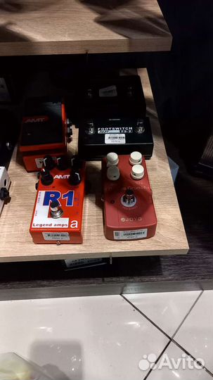 Гитарная педаль перегруза предусилитель AMT R-1