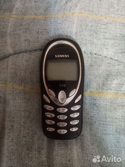 Siemens A52