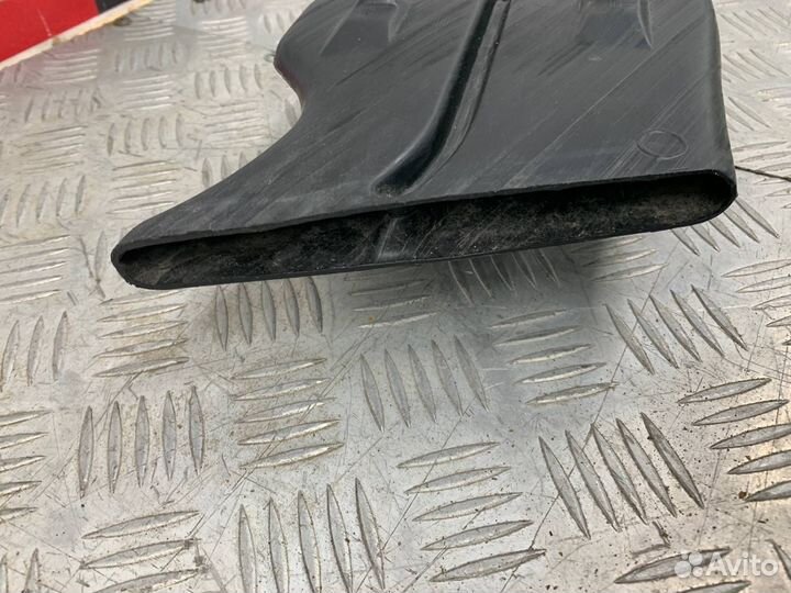 Б/У воздуховод отопителя передний левый Opel Astra