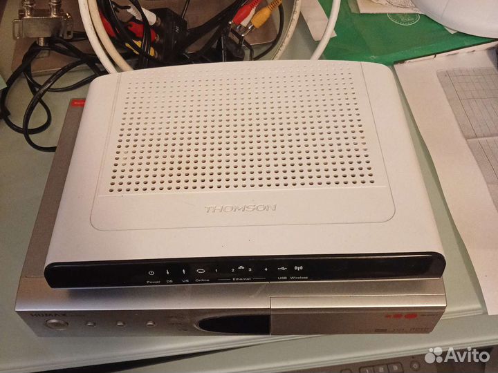 Тв приставка акадо + роутер wifi