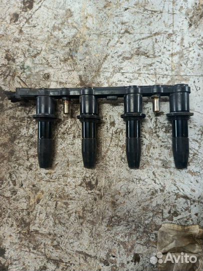 Катушка зажигания Opel Meriva универсал 1.6 Z16XER