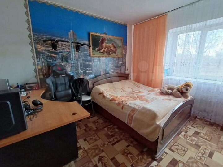 3-к. квартира, 83 м², 1/2 эт.