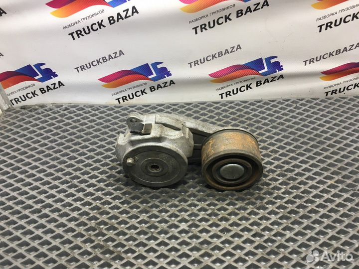 21587366 Ролик-натяжитель