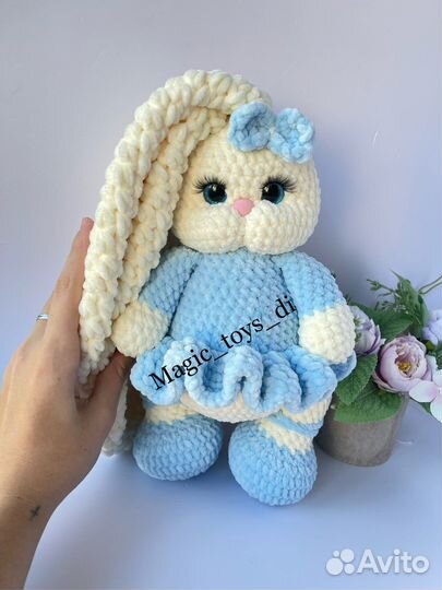 Вязаные именные игрушки плюшевая зайка с метрикой