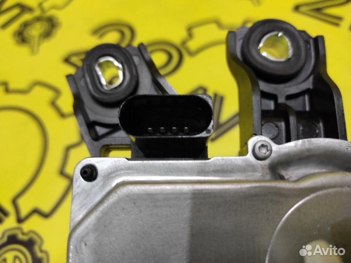 Моторчик заднего дворника задний Volkswagen Tiguan