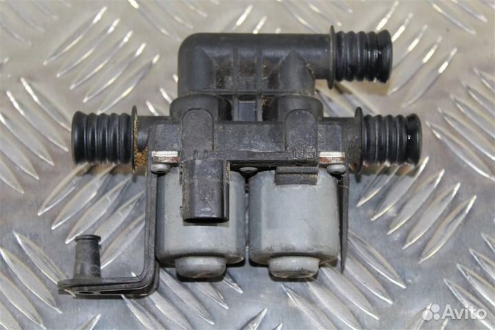 Кран отопителя (печки) BMW X5 E53