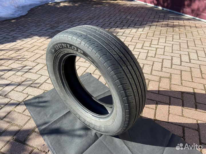 Dunlop Grandtrek AT30 225/65 R17