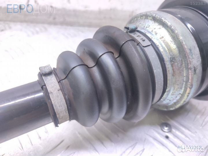 Привод задний правый b48 на BMW F30 s1152349