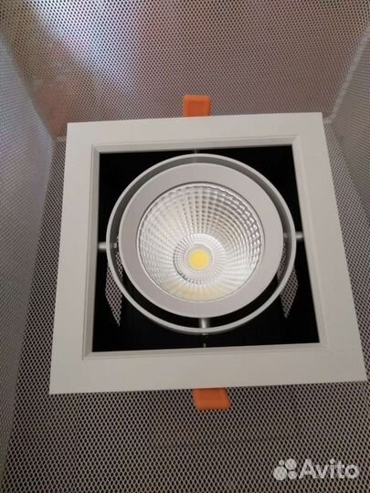 Светильник светодиодный, встраиваемый luxeon