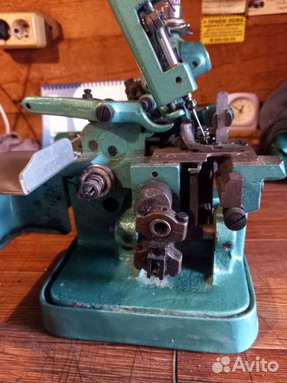 Оверлок промышленный бу