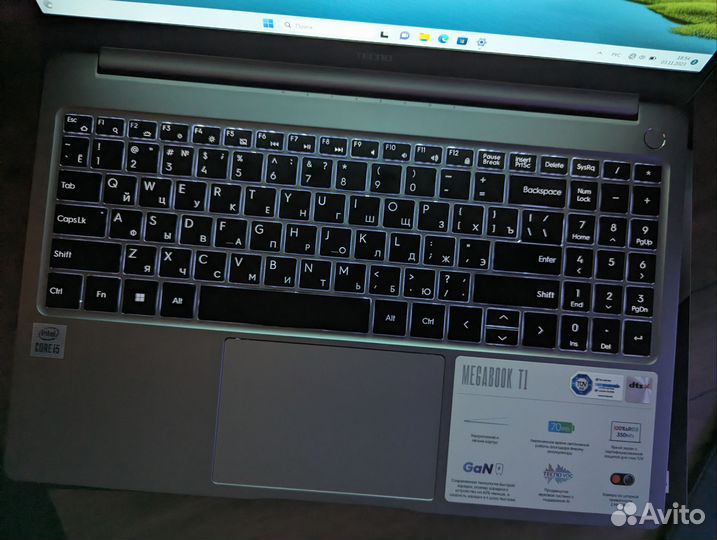 Ноутбук Tecno Megabook T1