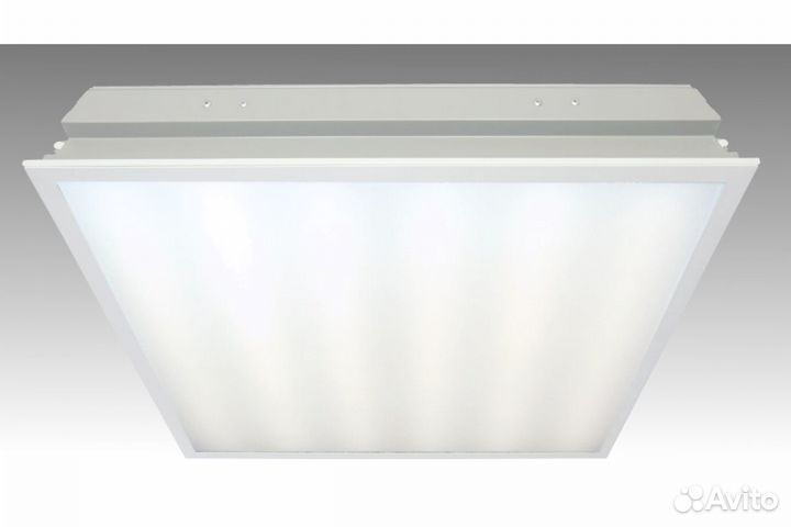 Светильник потолочный люминесцентный