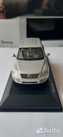 Volkswagen touareg minichamps