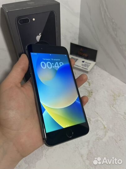 iPhone 8 Plus, 64 ГБ