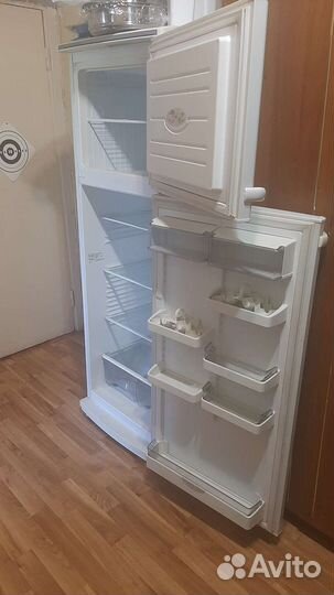 Холодильник атлант бу