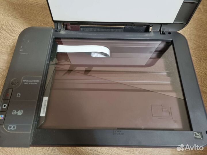 Мфу струйное HP Deskjet 1050A (CQ198C), цветн., A4