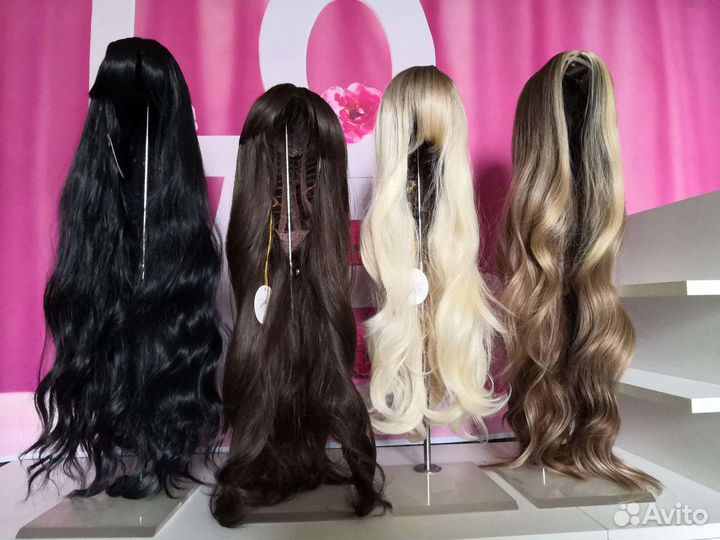 Парик и Цветные пряди волос