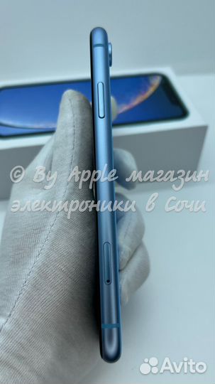 iPhone XR 64GB (новый, оригинал)