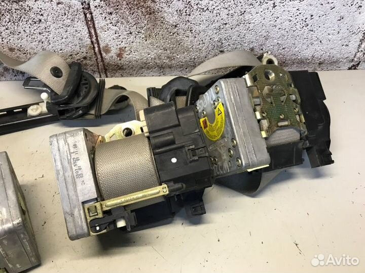 Ремень безопасности Mercedes-Benz S-Class W220 3.2