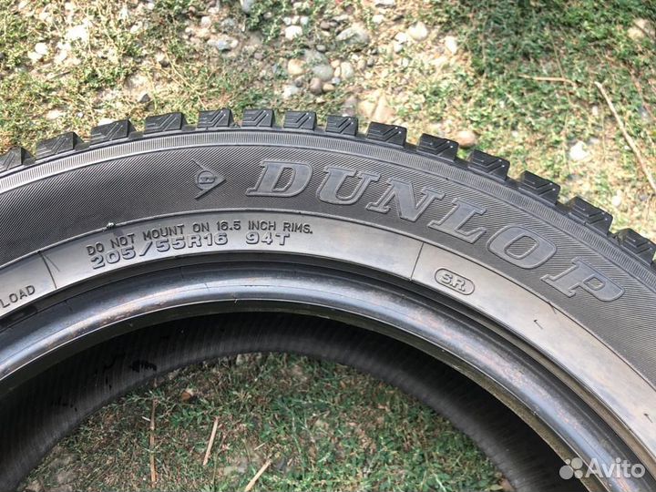 Dunlop SP Winter Ice 01 205/55 R16
