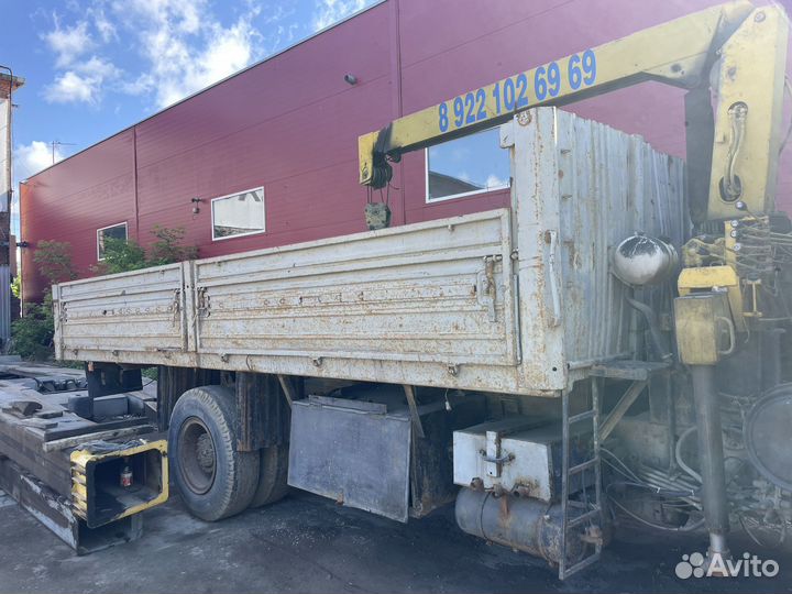 МАЗ 533366-021 с КМУ, 2002