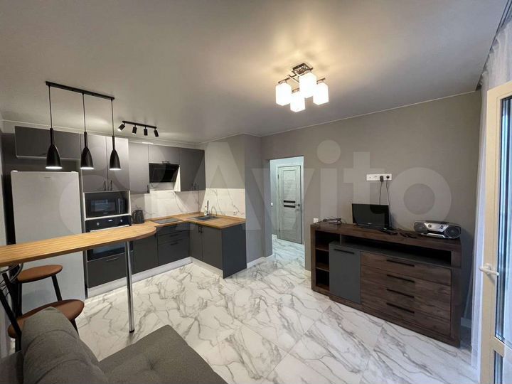 2-к. квартира, 45 м², 13/16 эт.