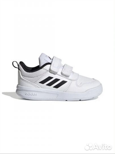 Кроссовки adidas 23,5