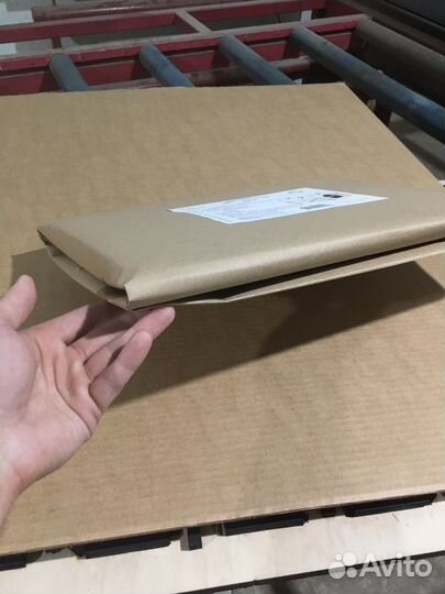 Упаковка продукции в бумагу, термо-пленку